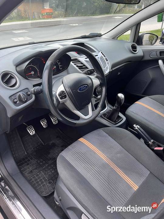 Ford Fiesta 125 benzyna Zarejestrowany w Polsce Swarzędz