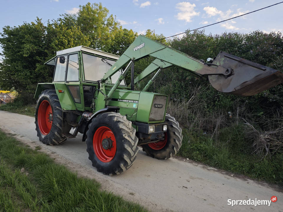 Ciągnik FENDT Favorit 611 LS turbomatik 4x4 105 Kraków sprzedam