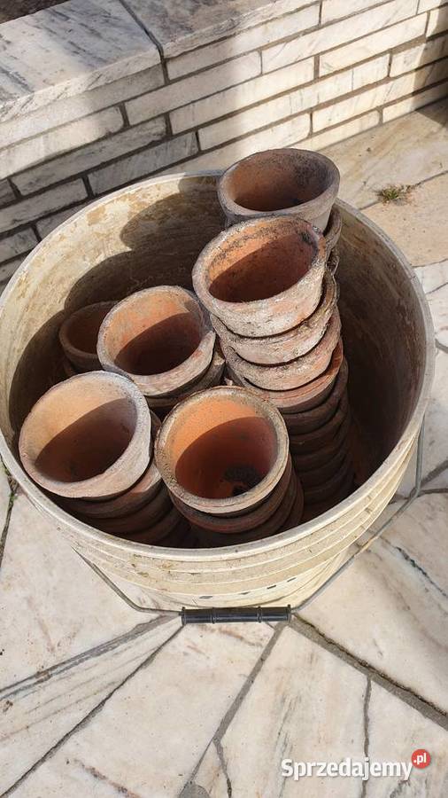 Doniczki gliniane 8x8 stare nieregenerowane Warszawa sprzedam