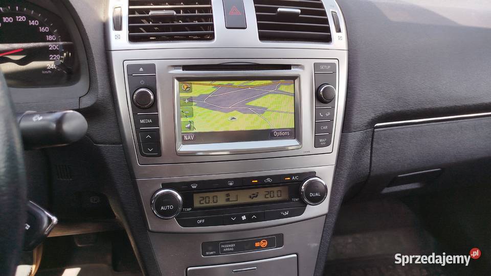 Toyota Avensis Sedan Wyposażony Zadbany nawigacja pomorskie Bytów