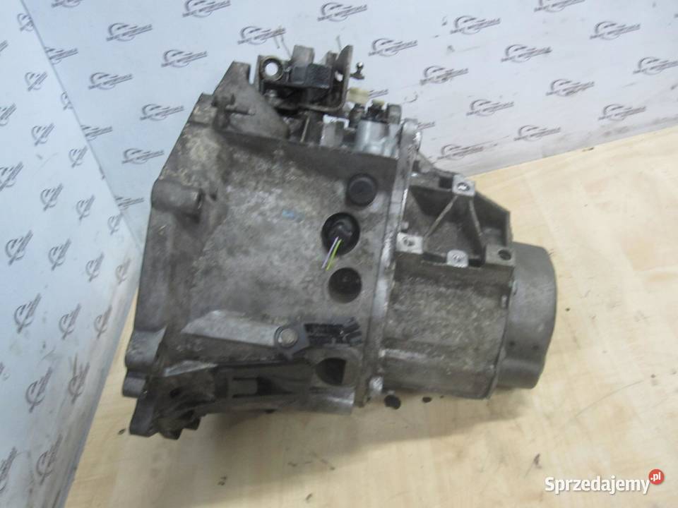 Peugeot 308 14 VTI 8F01 10FGAX skrzynia biegów