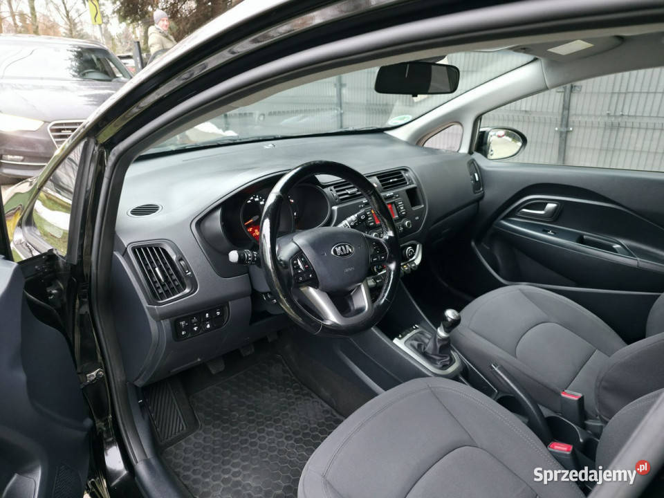 Kia Rio 125 Benzyna Serwisowany Gwarancja Bogate VAT marża Rio świętokrzyskie