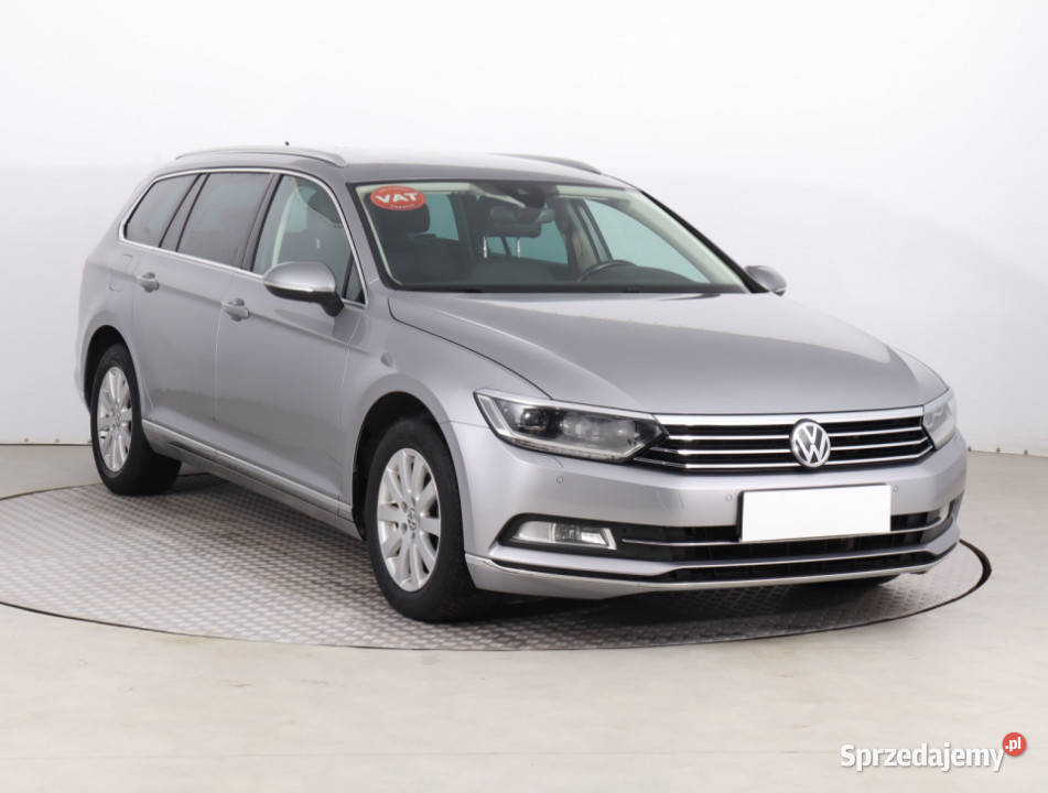 VW Passat 20 TDI nieuszkodzony Passat