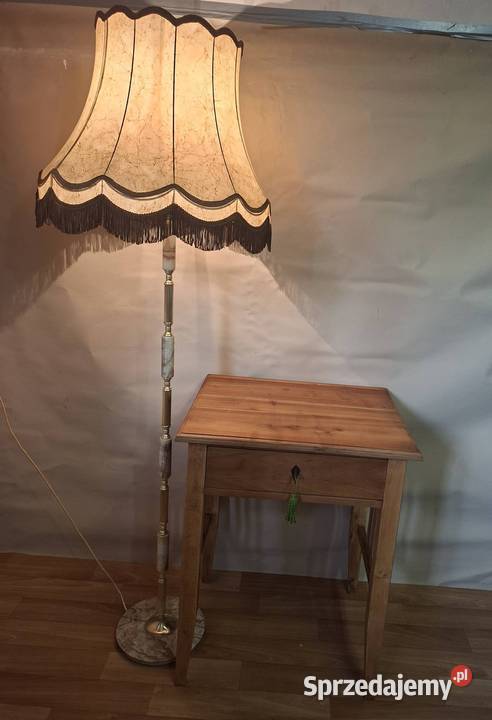 Stoliki kwietniki niciaki drewniane dębowe dolnośląskie Mirsk