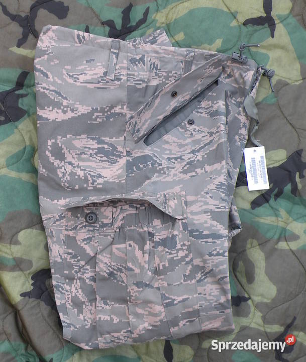 Spodnie Goretx tiger stripes x small short Wrocław