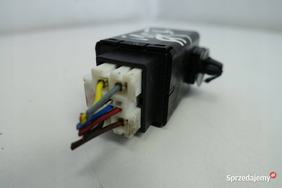 Hyundai I10 II 10 PRZEKAŹNIK czujnik stopu ORYG Rudka