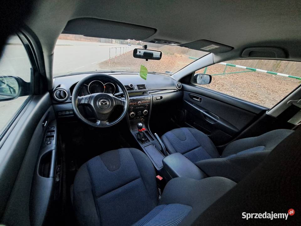 Sprzedam ładną Mazdę 3 16 benzyna 2005r sedan manualna Żyrardów