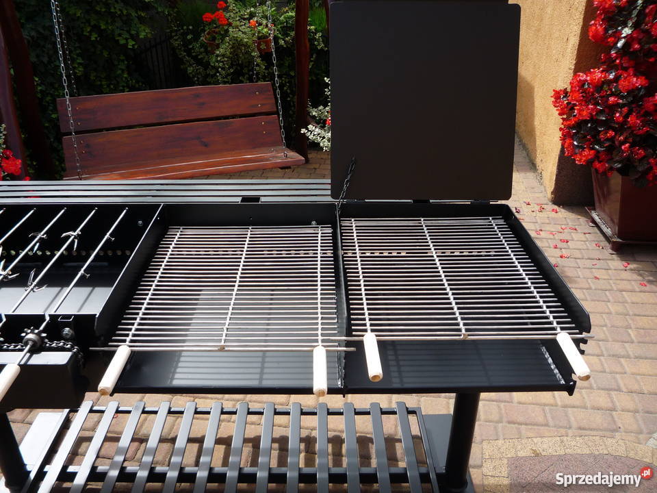 Gastronomiczny grill cateringowy na szaszłyki Damasławek