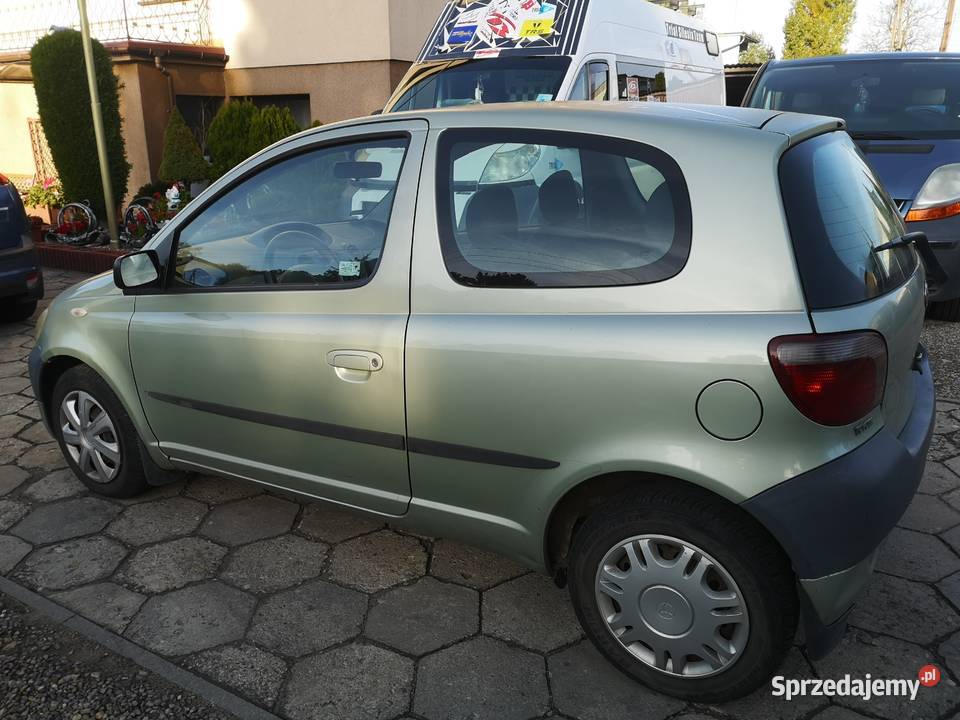 sprzedam toyota yaris 10 benzyna Yaris Bytom
