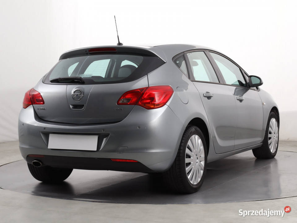 Opel Astra 20 CDTI Rok produkcji 2010 Katowice