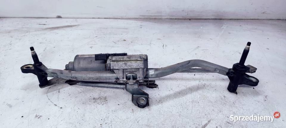 SILNICZEK WYCIERACZEK AUDI A4 B8 A5 8K2955119A Przystajń