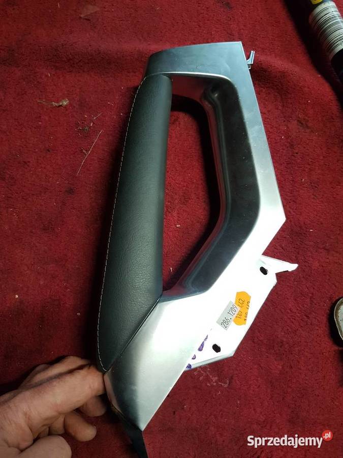 PEUGEOT 3008 I RACZKA KONSOLI UCHWYT WSPORNIK wielkopolskie