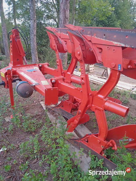 pług obrotowy KUHN MASTER 100 sprzedam