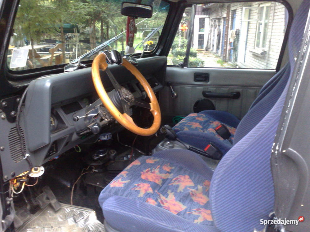 Jeep Wrangler 25 l z gazem Ozorków