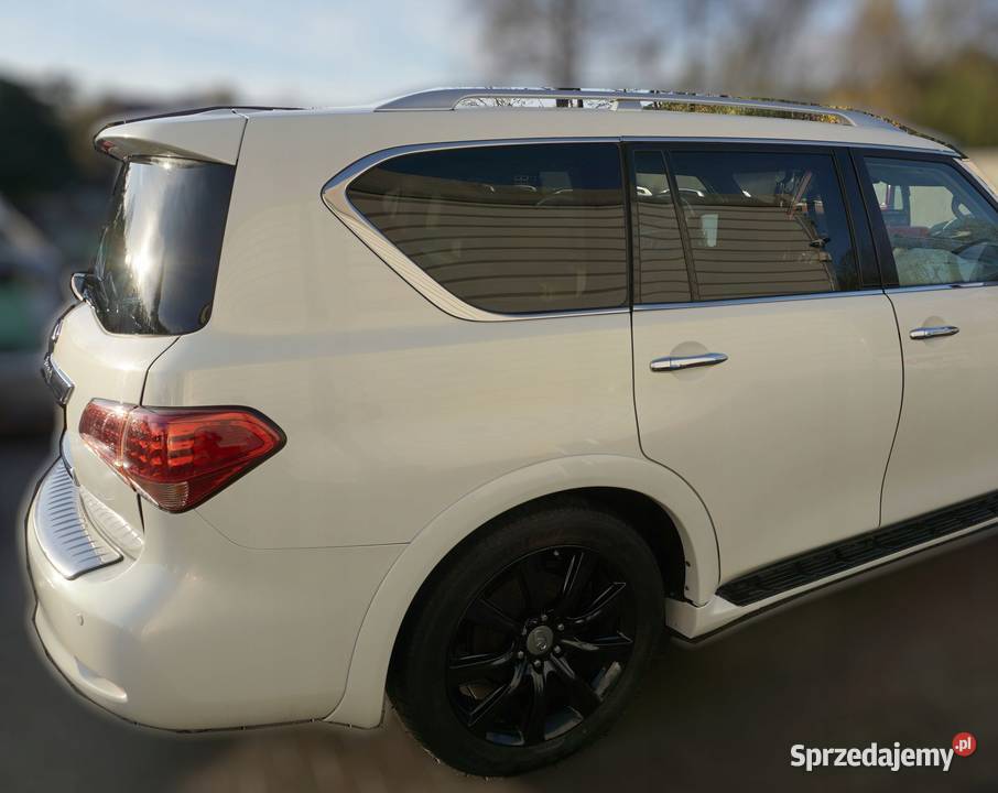 ĆWIARTKA PRAWY TYŁ PRAWA TYLNA INFINITI QX80 Części samochodowe wielkopolskie Nowy Tomyśl