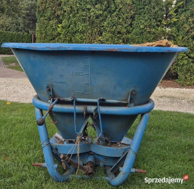 Rozsiewacz Amazone dwutarczowy Amazone Tarnów sprzedam