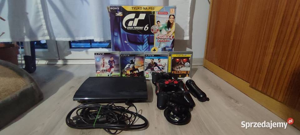 Konsola 3 Slim i akcesoria sprzedam