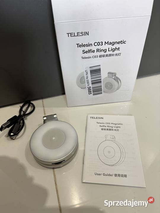 Telesin C03 lampa LED plus lusterko