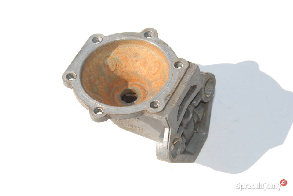 Podstawa dolna korpus pompy paliwa Fiat 126p Cieszyn sprzedam