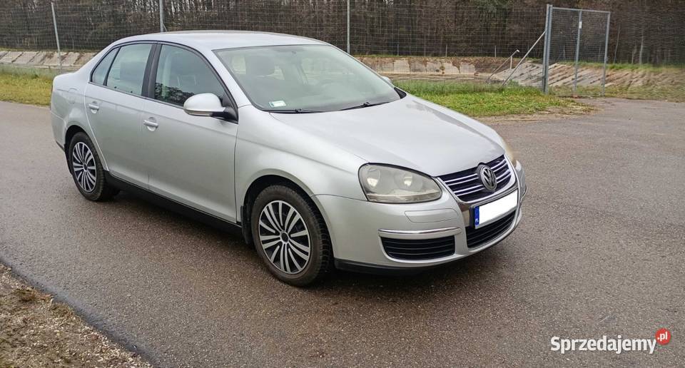 Volkswagen Jetta 16 benzyna FSI 2005 golf passat srebrny Brzesko