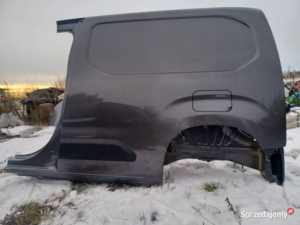 Błotnik ćwiartka lewy tył Opel Combo E Berlingo Gostynin sprzedam