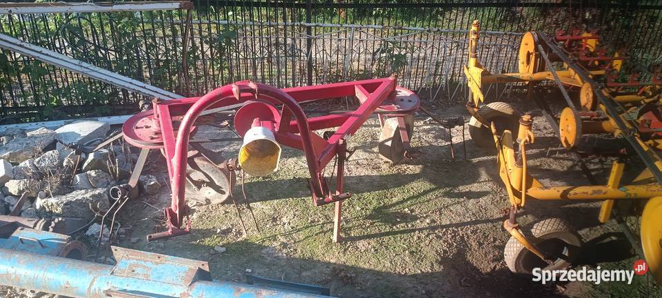 Przetrząsarka zgrabiarka przewracarka taśmowa Czubrowice sprzedam