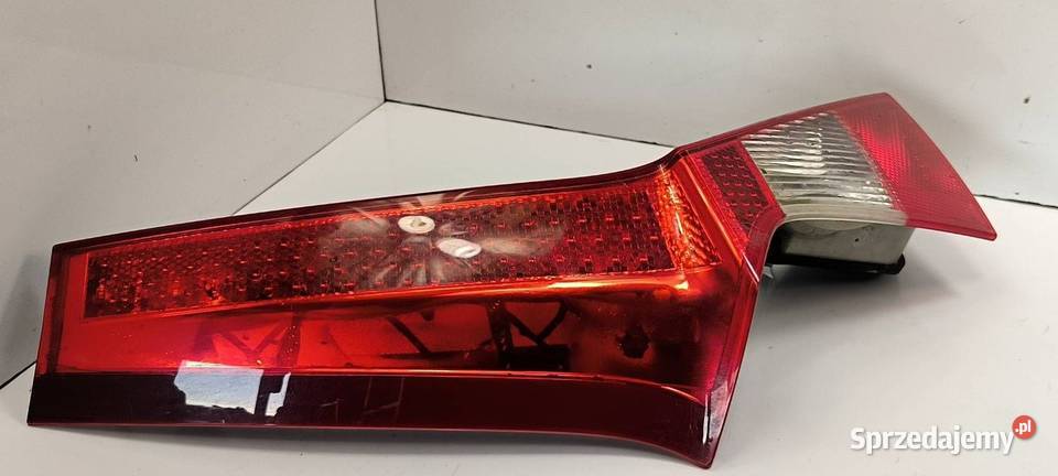LAMPA LEWA TYŁ VOLVO V70 Lipno