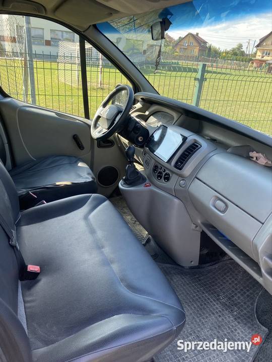 Renault Trafic lift 9osobowy 2000cm3 małopolskie