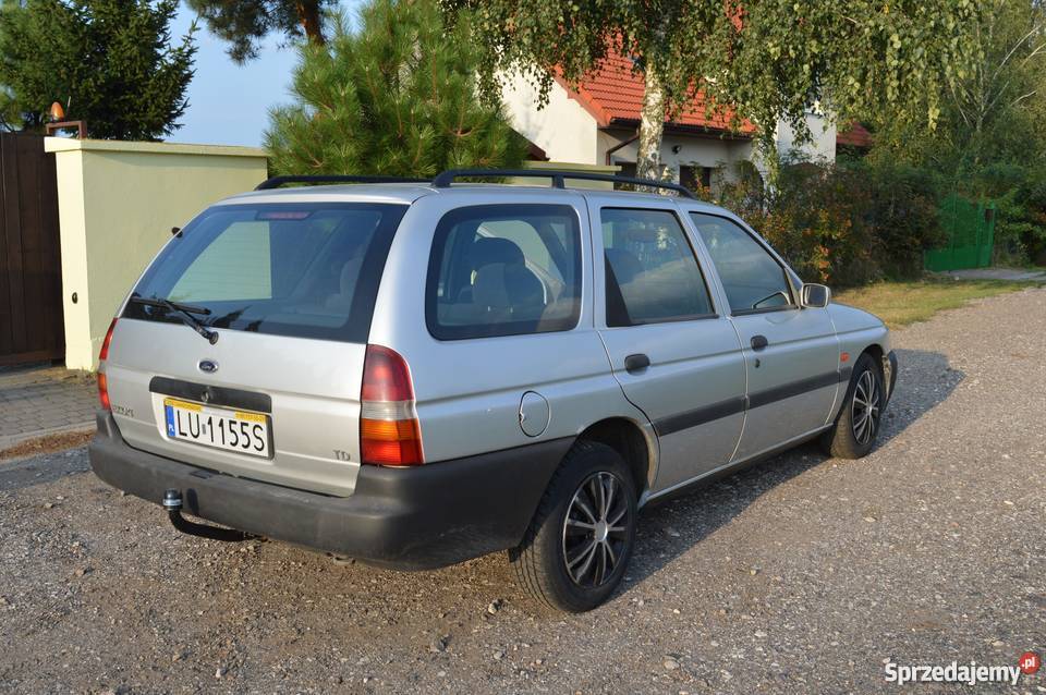 Ford Escort ekonomiczny motor 5 l100 paliwa Samochody osobowe Lublin sprzedam