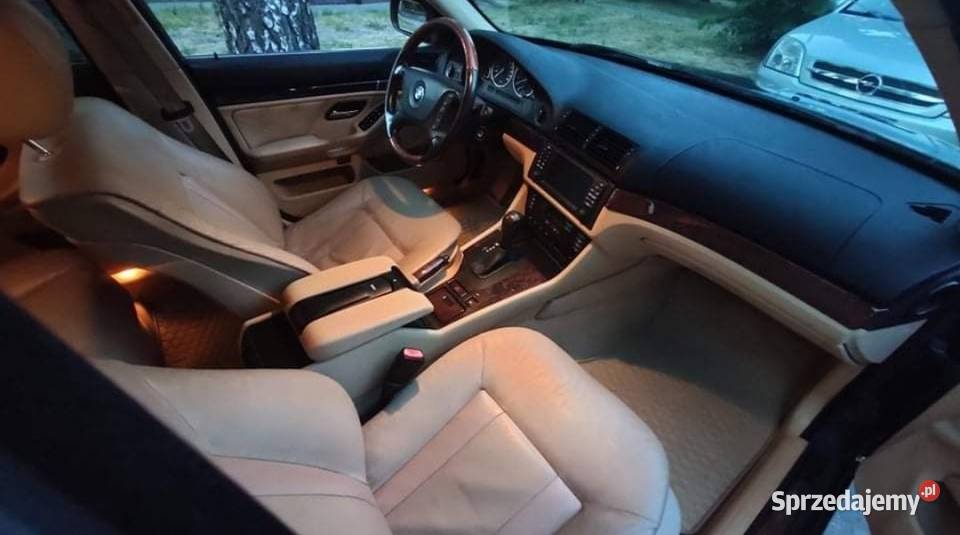 BMW E39 535i 2002R Exclusive