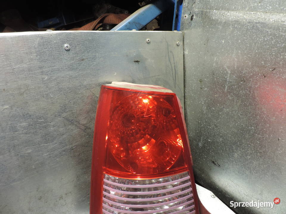 LAMPA LEWY TYŁ TYLNA KIA PICANTO 1 I 5D HB Rok produkcji 2004 małopolskie Nowy Sącz
