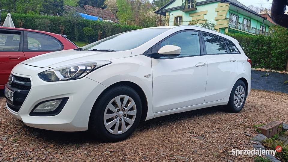 Hyundai i30 16 CRDI 2015r Gdów sprzedam