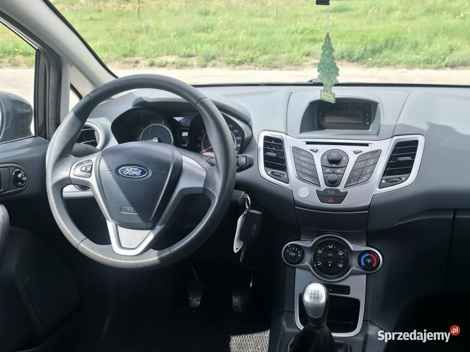 Ford Fiesta 125 Benzyna Serwisowany Gwarancja klimatyzacja Piekoszów