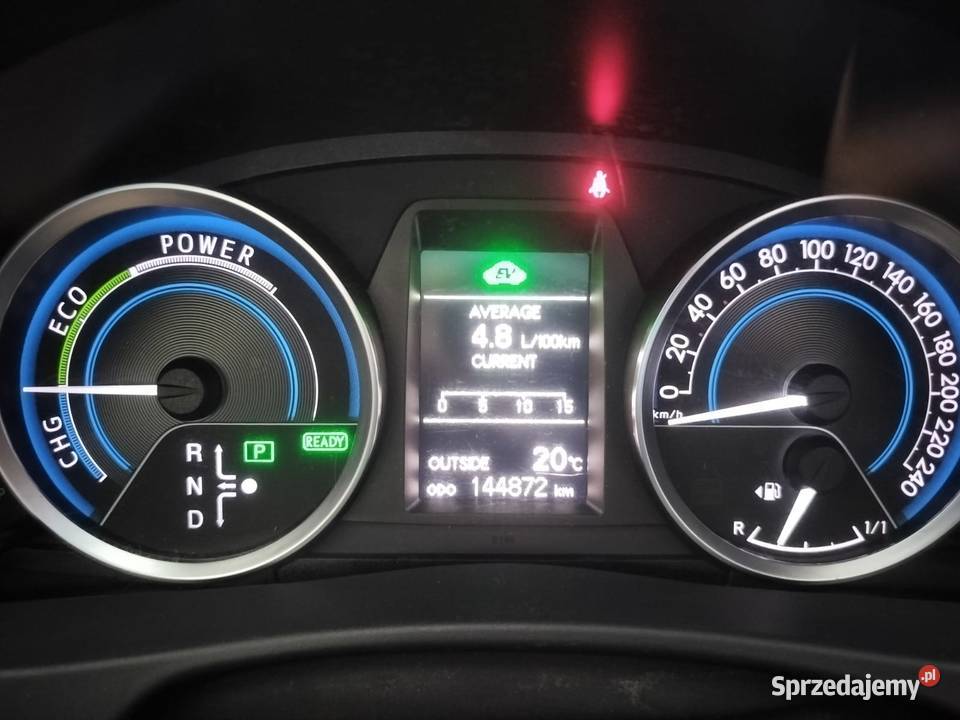 Toyota Auris Hybrid 2015 hybryda