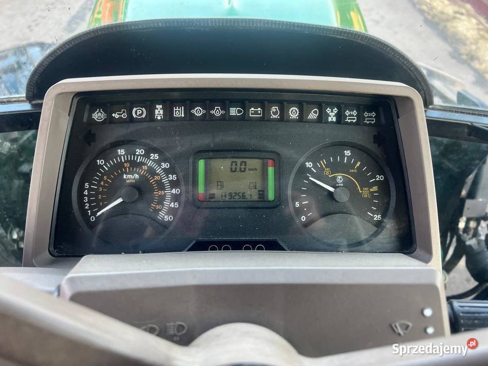 John Deere 6330 z ładowaczem MAILEUX Żabno