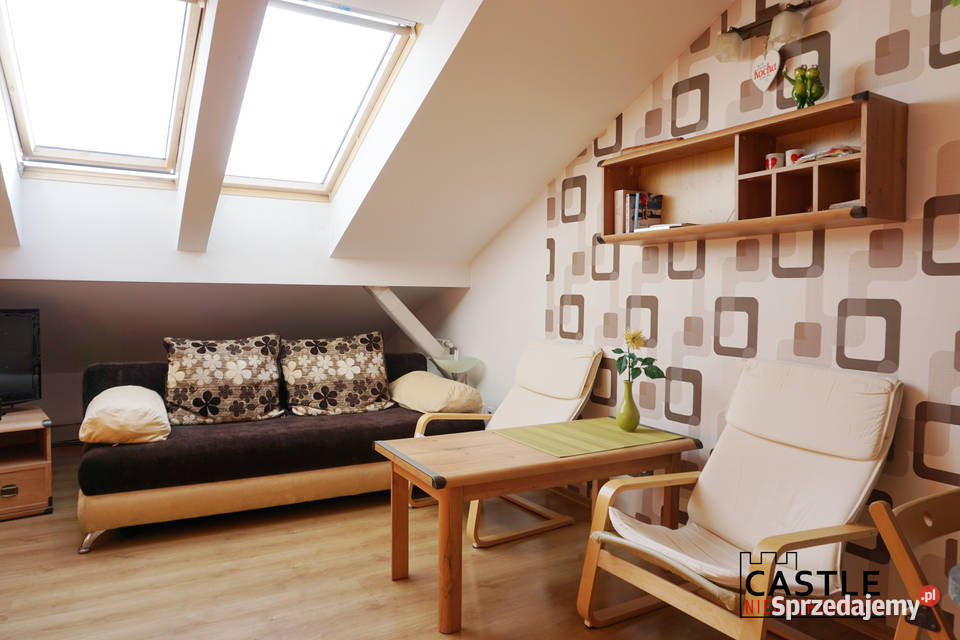 poddasze I miejsce naziemne I Stegna I zamknięte 25m2