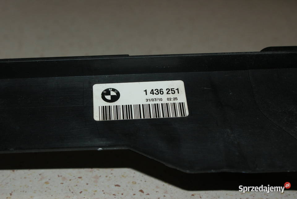 Mocowanie zbiorniczek wyrównawczy płynu chłodBMW