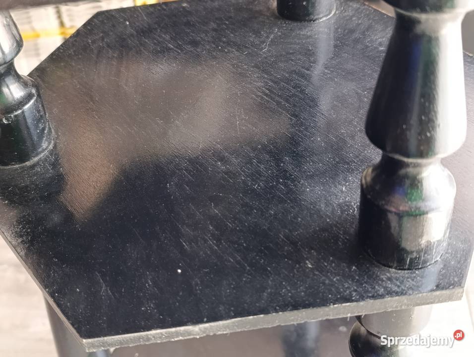 kwietnik stolik czarny słupek Kwietniki Poznań