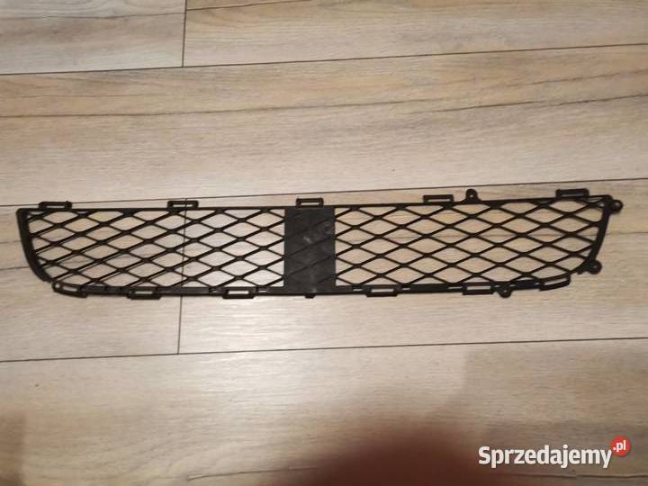 TOYOTA YARIS I LIFT 0205 ATRAPA KRATKA GRILLA Karoseria Międzychód