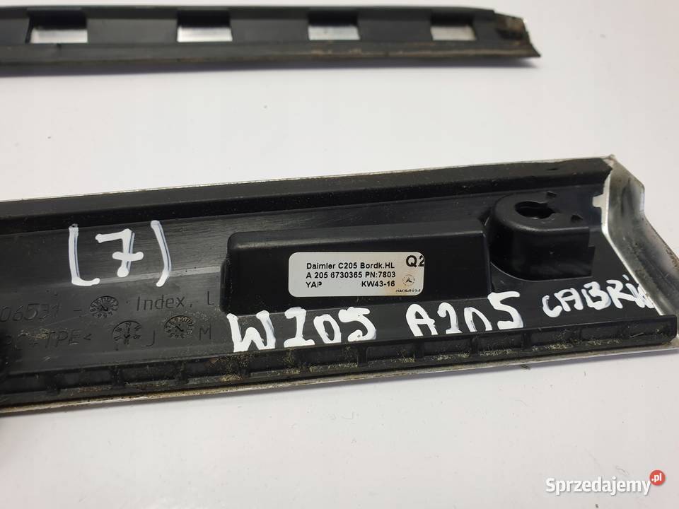 Mercedes A205 W205 Cabrio TYLNA LISTWA SZYBY Kpl Uszczelki szyb Rudka