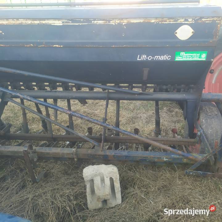 Siewnik zbożowy Fiona 250 m Pniówek