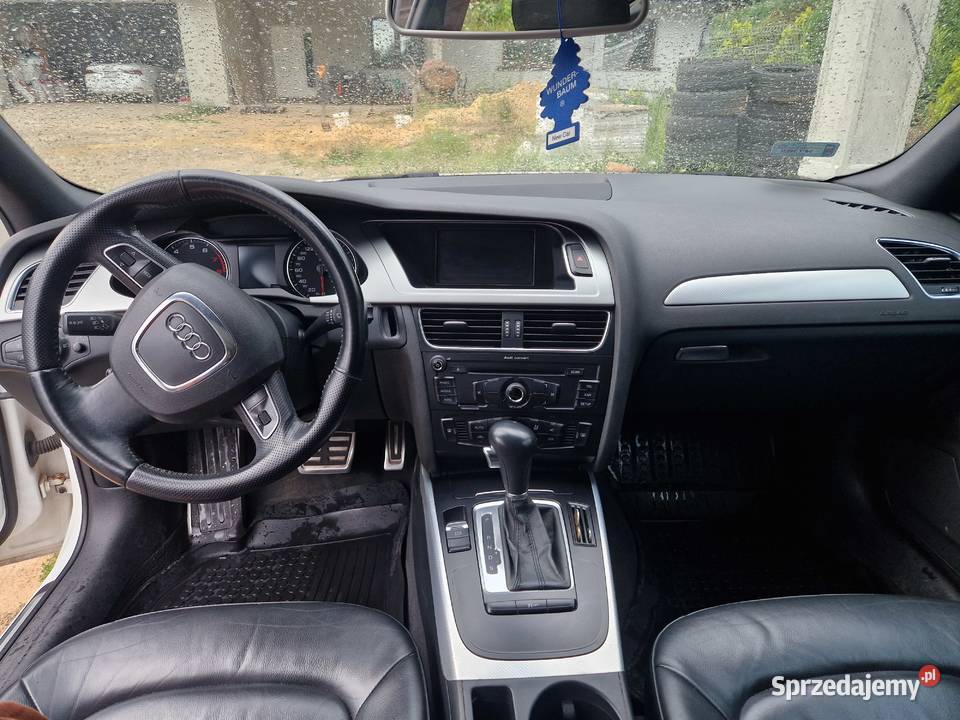 Audi a4 b8 2011 18 TFSI Rok produkcji 2011 Warszawa