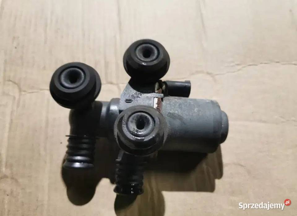 Elektrozawór ogrzewania BMW E46 Pozostałe Żory
