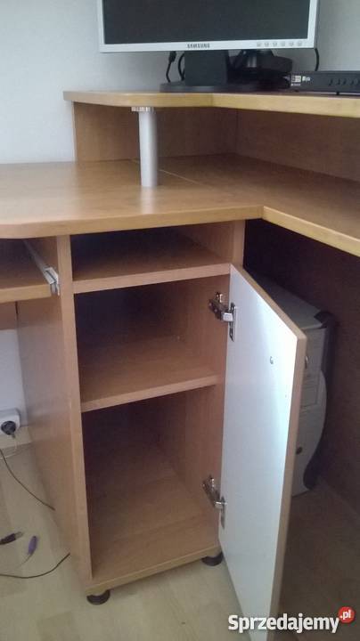 Sprzedam biurko w super stanie małopolskie Skawina