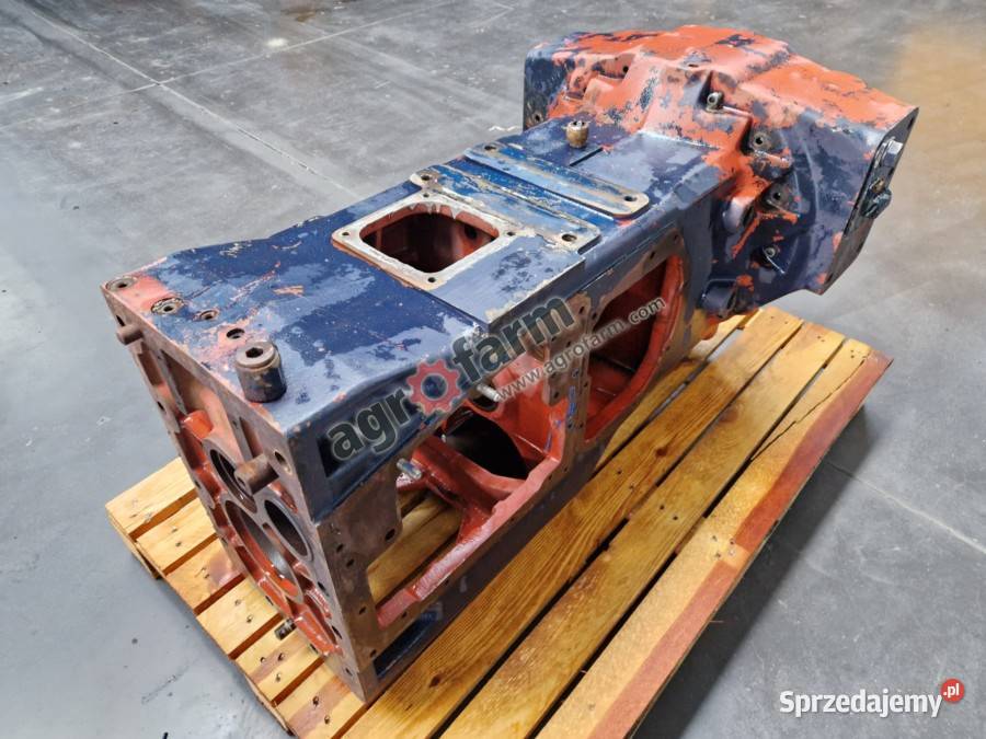 Obudowa skrzyni biegów DeutzFahr DX110 DX630 Byków sprzedam