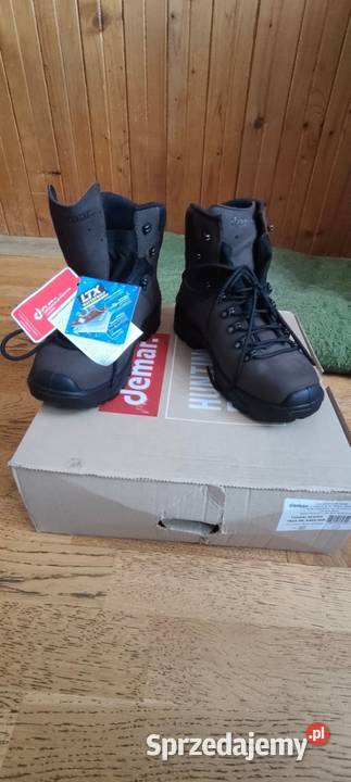 Sprzedam buty Demar Pozostałe Września sprzedam