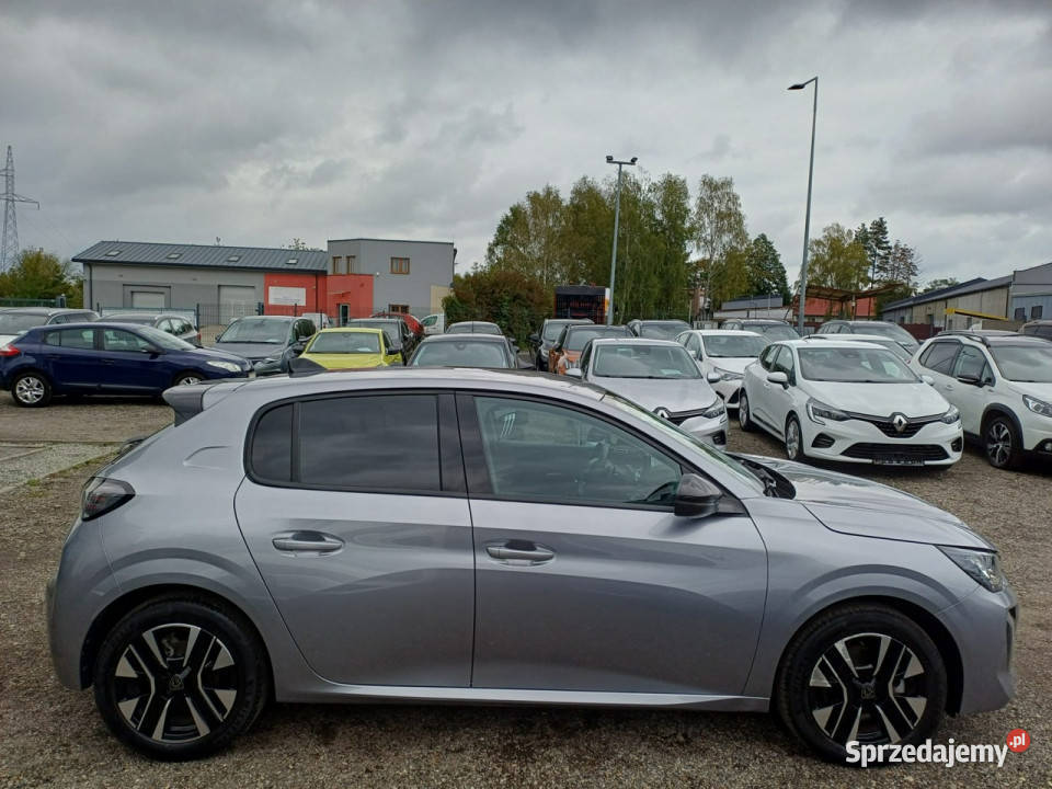Peugeot 208 KameraAutomat 1 wł Navi PDCTablet 1199cm3