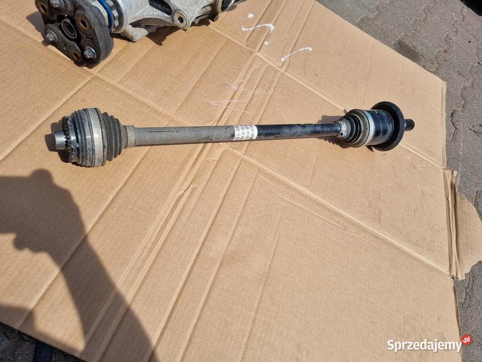 PÓŁOŚ PRAWA BMW 3 G20 G21 60401AZ 8482604