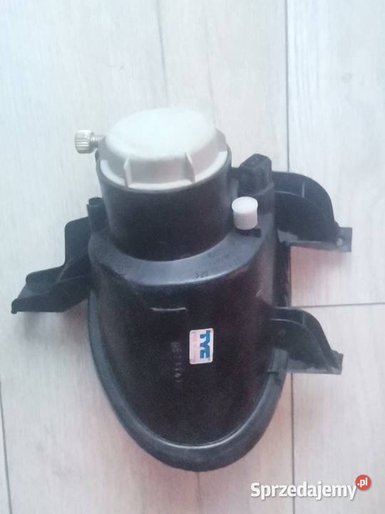 PEUGEOT 206 KOMPLETNA LEWA LAMPA PRZECIWMGIELNA Lampy przeciwmgielne wielkopolskie Międzychód