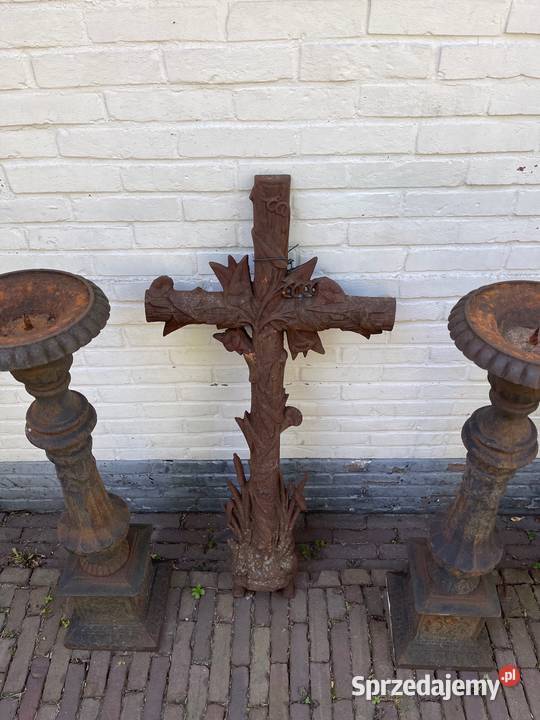 Pałacowy komplet krzyż kandelabr żeliwo 100